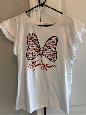 Disney Parks White Minnie Mouse Graphic Tee with Red Script